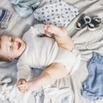 Распашонка – первая одежда для новорожденных