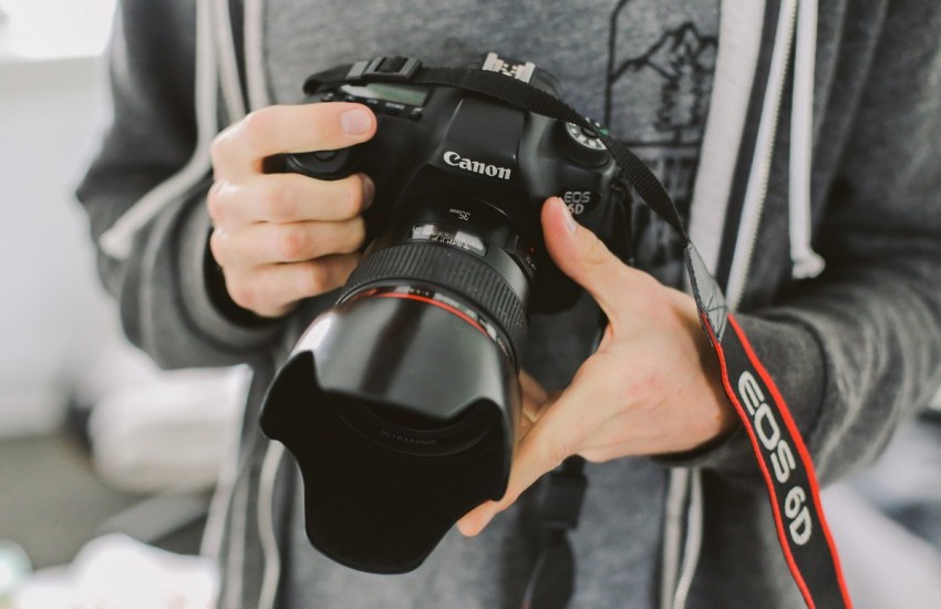 Как научиться фотографировать детей?