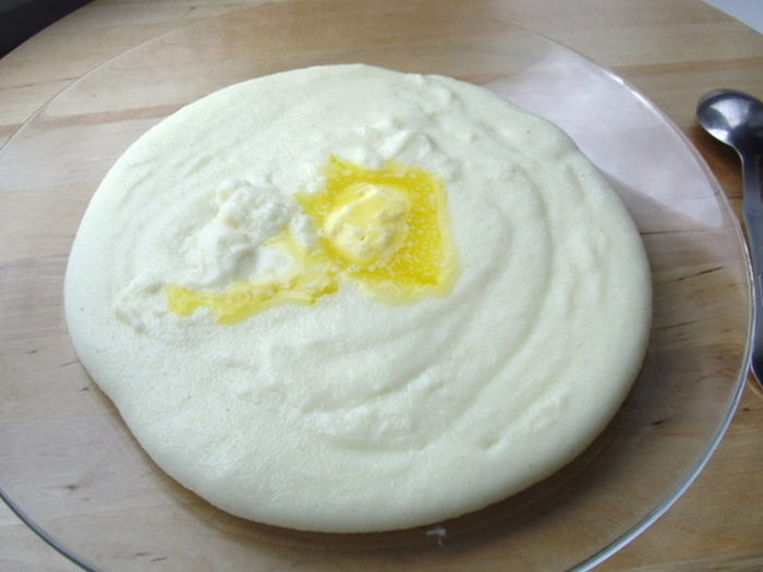 Манка на сковороде