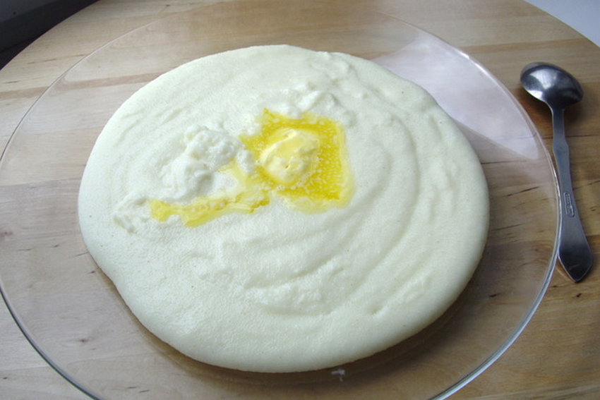 Манка на сковороде