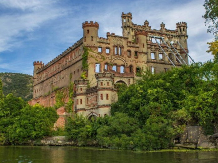 12 заброшенных мест на планете и их история