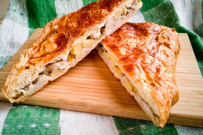 Пирог с мясом и картофелем «Кубэтэ»
