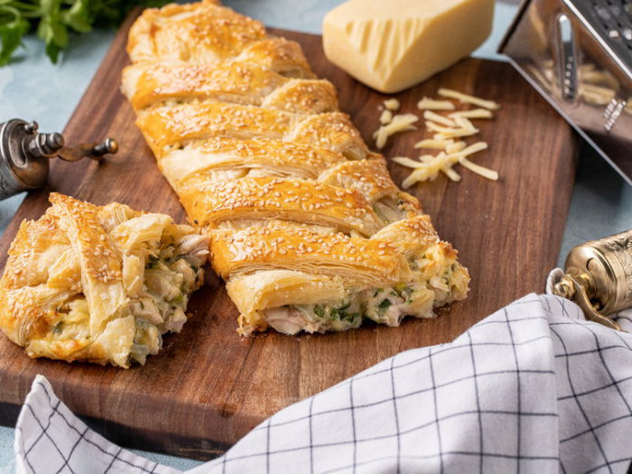 Печенье с сыром и мясом