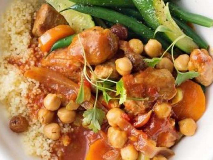 Рагу с турецким горохом и изюмом