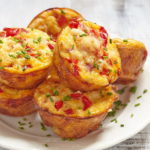 Яичные кексы с ветчиной и сыром