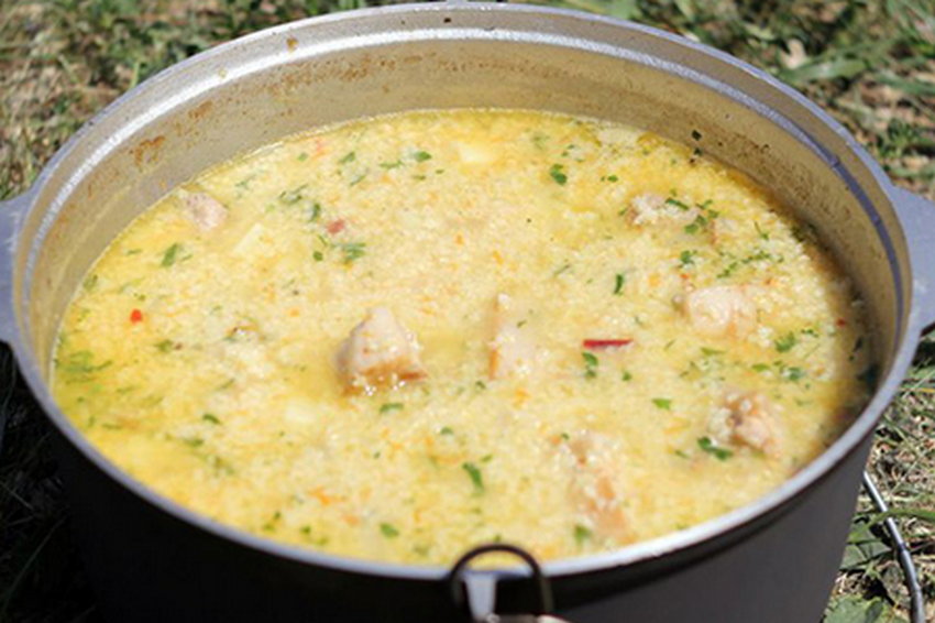 Кулеш со свиной тушенкой
