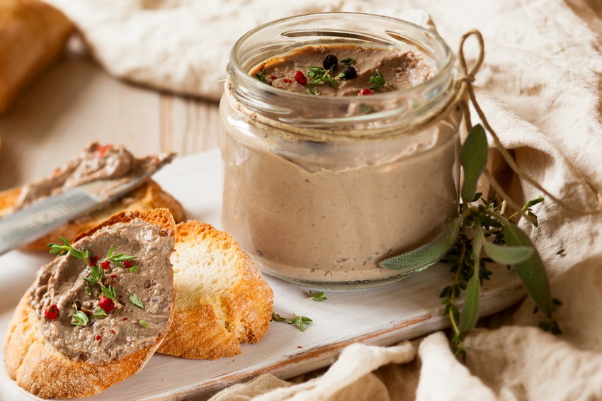 Паштет из куриной печени с луком