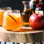 Как приготовить горячий яблочный сидр: рецепт от Джейми Оливера