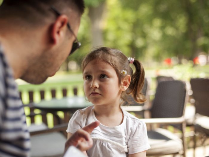 Как родители разрушают психику своих детей?