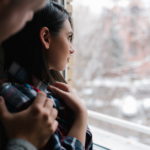 Почему ваш мужчина не спешит делать вам предложение?