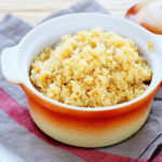 Булгур с молоком, изюмом и курагой