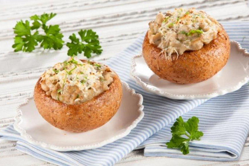 Жюльен в булочке с грибами