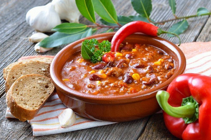 Венгерский гуляш с говядиной в мультиварке