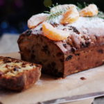 Кекс с мандаринами и сухофруктами