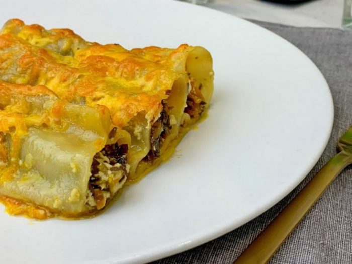 Каннеллоне с грибным фаршем