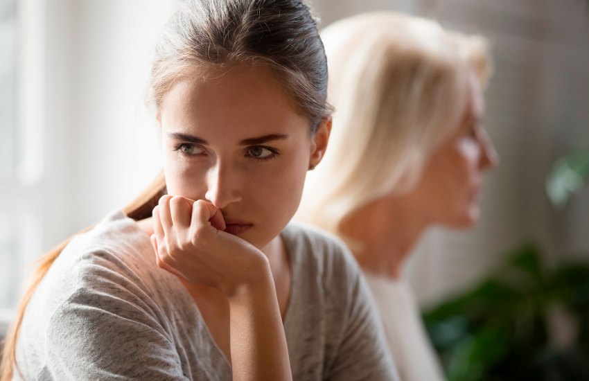 10 ошибок в воспитании: как родители калечат своих детей?
