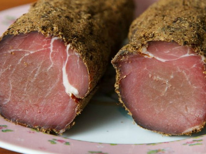 Сыровяленое мясо в домашних условиях: быстро, не хлопотно и очень вкусно