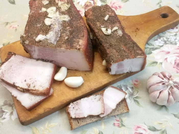 САЛО ГОРЯЧЕГО ЗАСОЛА — ВКУСНЕЙШИЙ ДОМАШНИЙ ДЕЛИКАТЕC