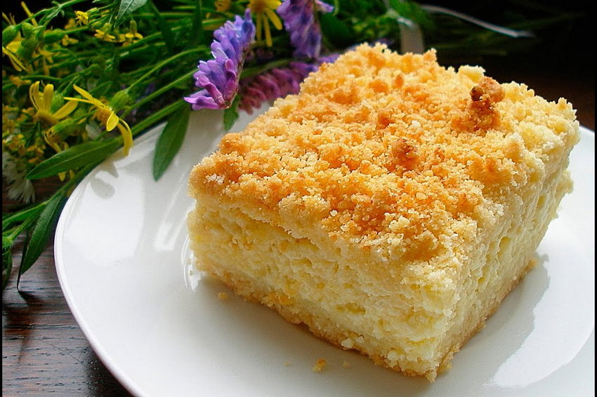 Вкуснейший творожный пирог с песочной крошкой