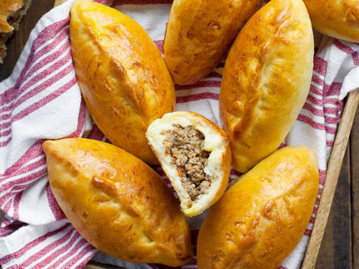 Пирожки с мясом в духовке