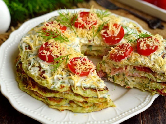 Рецепт мясного торта с овощами