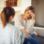 Первое впечатление о человеке почти всегда ошибочно, говорит эксперт