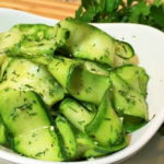 Как приготовить маринованные кабачки
