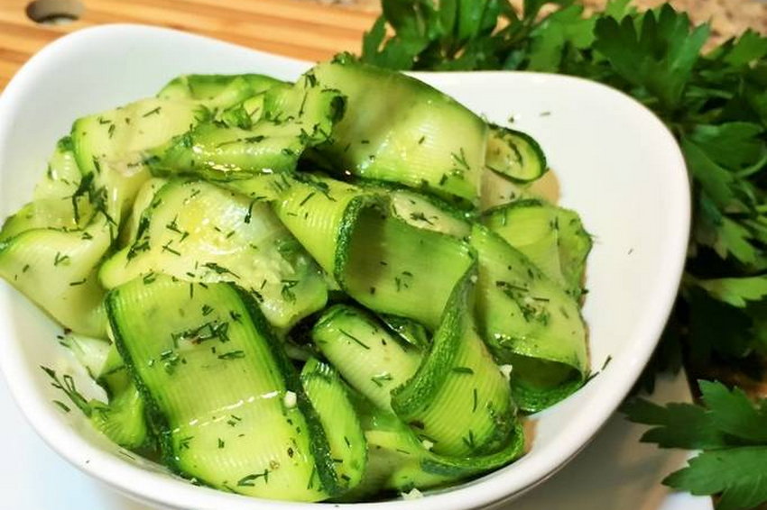 Как приготовить маринованные кабачки