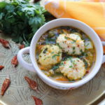Суп с сырными клецками и овощами