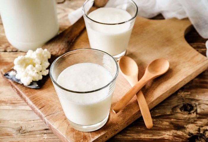 Польза молока и лечение молочными продуктами