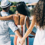 Сообщите ли вы подруге об измене ее мужа?