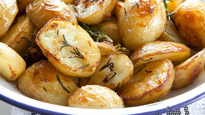 Как приготовить печеный картофель