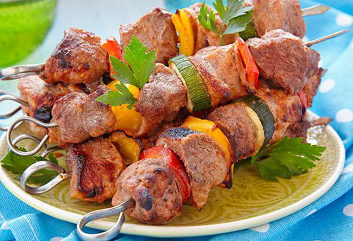 Шашлык будет! Как выбрать мясо и правильно его приготовить?