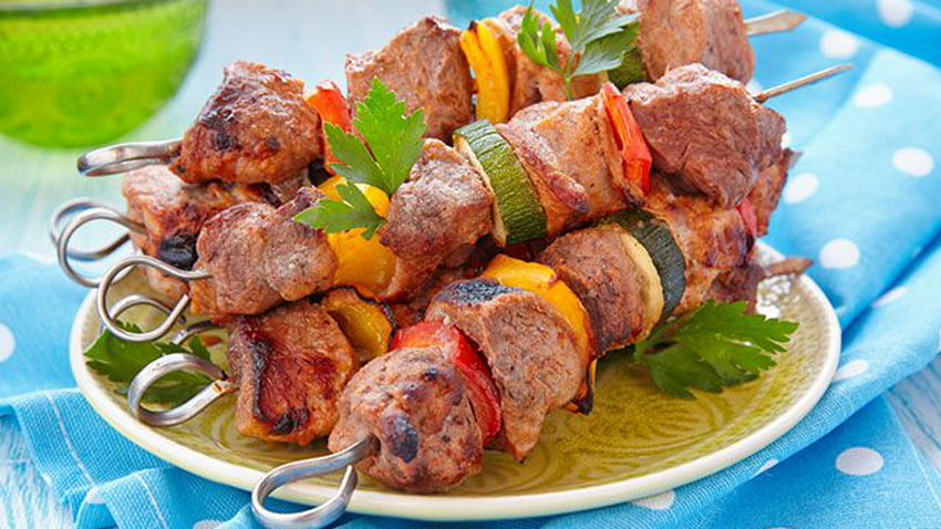 Шашлык будет! Как выбрать мясо и правильно его приготовить?