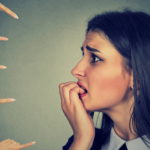 Ученые рассказали, как избавиться от социофобии