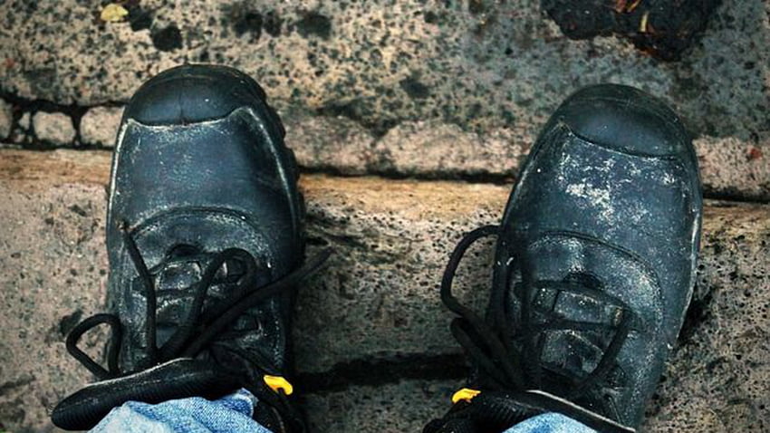 Как выбрать строительную обувь? Подробный разбор