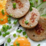 Вареная колбаса в кружке: рецепт для тех, кто ценит домашнюю кухню