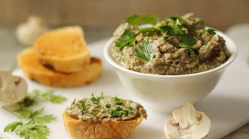 Потрясающе вкусный паштет из печени и сыра