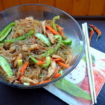 Салат с фунчозой