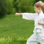 В какую спортивную секцию можно отдать ребенка