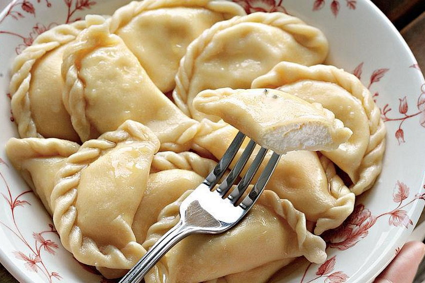 Вареники с творогом: так вкусно может приготовить только бабушка