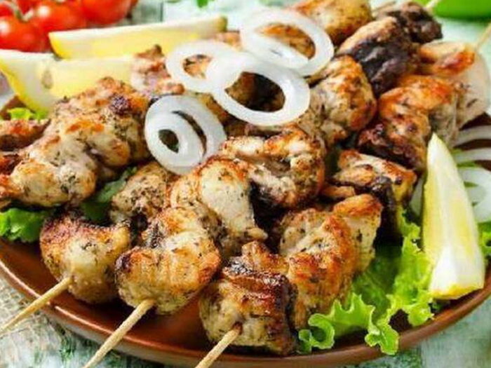 Мясной, рыбный и овощной шашлык: найди что-то свое
