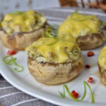Шампиньоны фаршированные