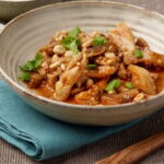 Нежная и острая курица в соусе карри