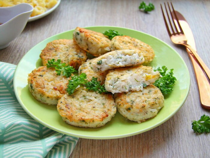 Рыбные котлеты с рисом как готовить