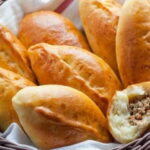 Пирожки с мясом в духовке