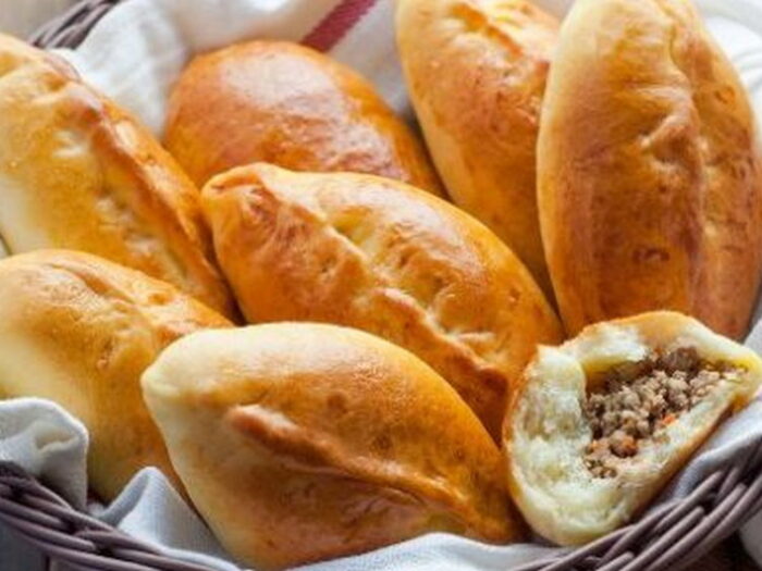 Пирожки с мясом в духовке