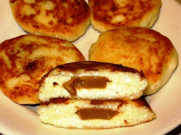 Сырники с вареной сгущенкой как приготовить