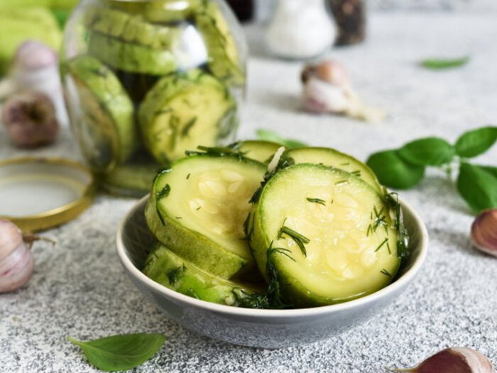 Кабачки маринованные