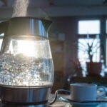 Вот почему не стоит кипятить воду дважды! Защити себя от смертельной опасности.